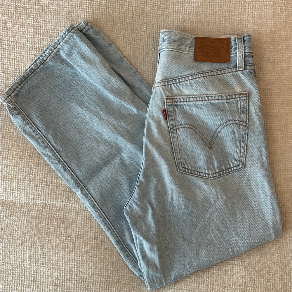 Levi’s Ribcage High Waist Straight Leg Jeans